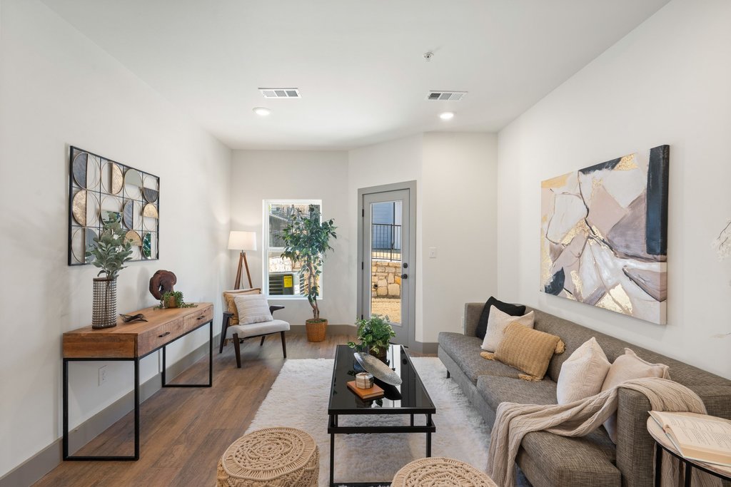 Comfortable furnished home offering Short Term Rentals in Copperas Cove, TX with modern amenities and spacious guest accommodations