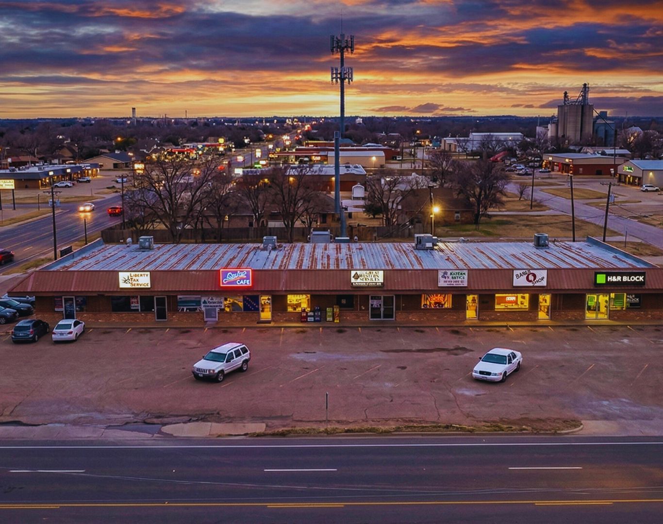 This shopping center in Robinson contains several businesses, Robinson, TX
