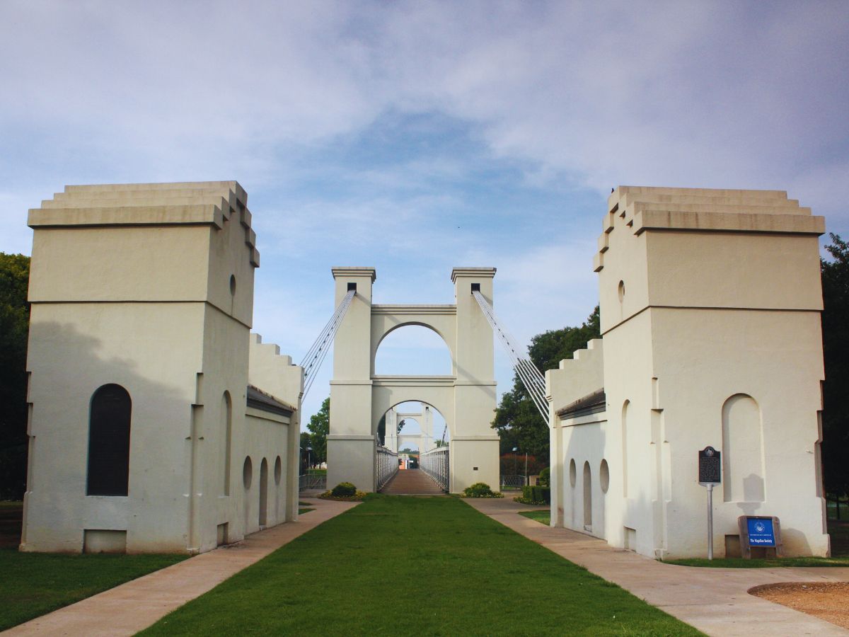 Waco Suspension Bridge, McLennan County, TX