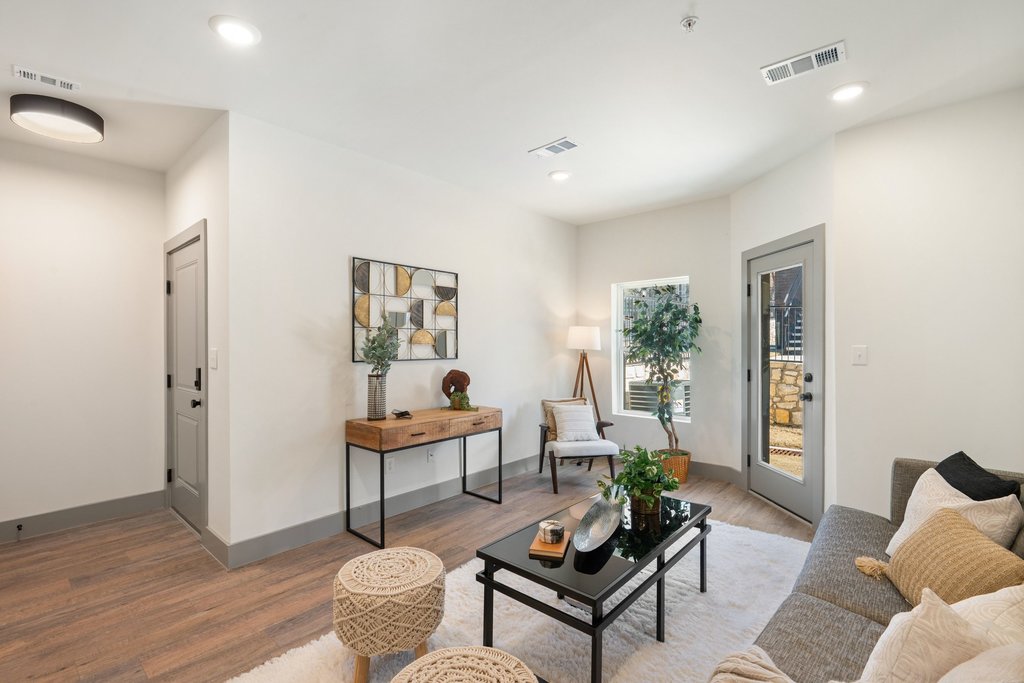 Guest checking into furnished short-term rental before a weekend college visit in College Station